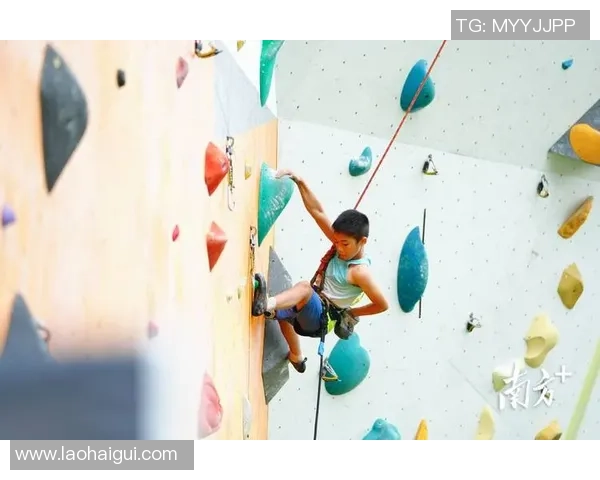 武汉攀岩队勇攀高峰的极限运动联赛奋斗历程与精彩瞬间回顾 武汉攀岩队勇攀高峰的极限运动联赛奋斗历程与精彩瞬间回顾